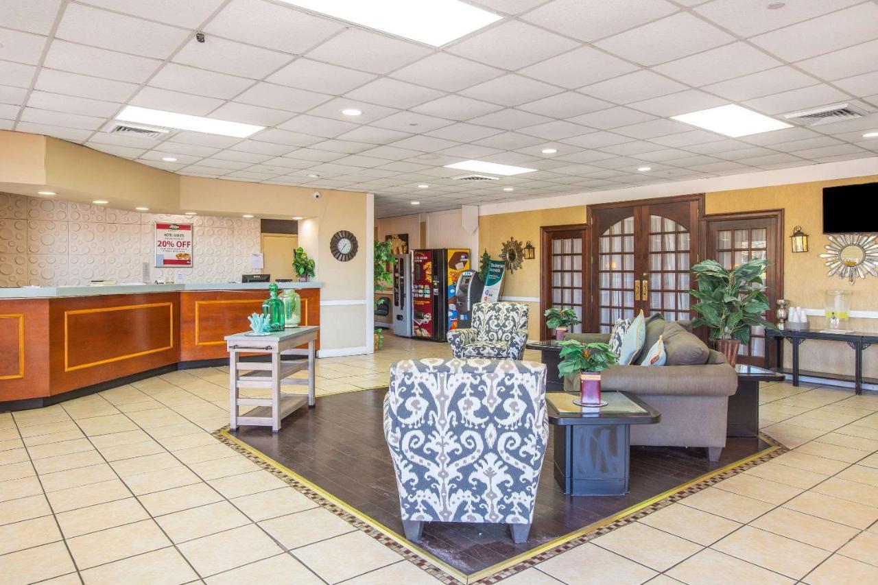 Econo Lodge Choice Hotels I 95 Savannah Gateway 24 Hour Fitness Center On Site Guest Laundry On Site Perkins Restaurant Georgetown Eksteriør billede