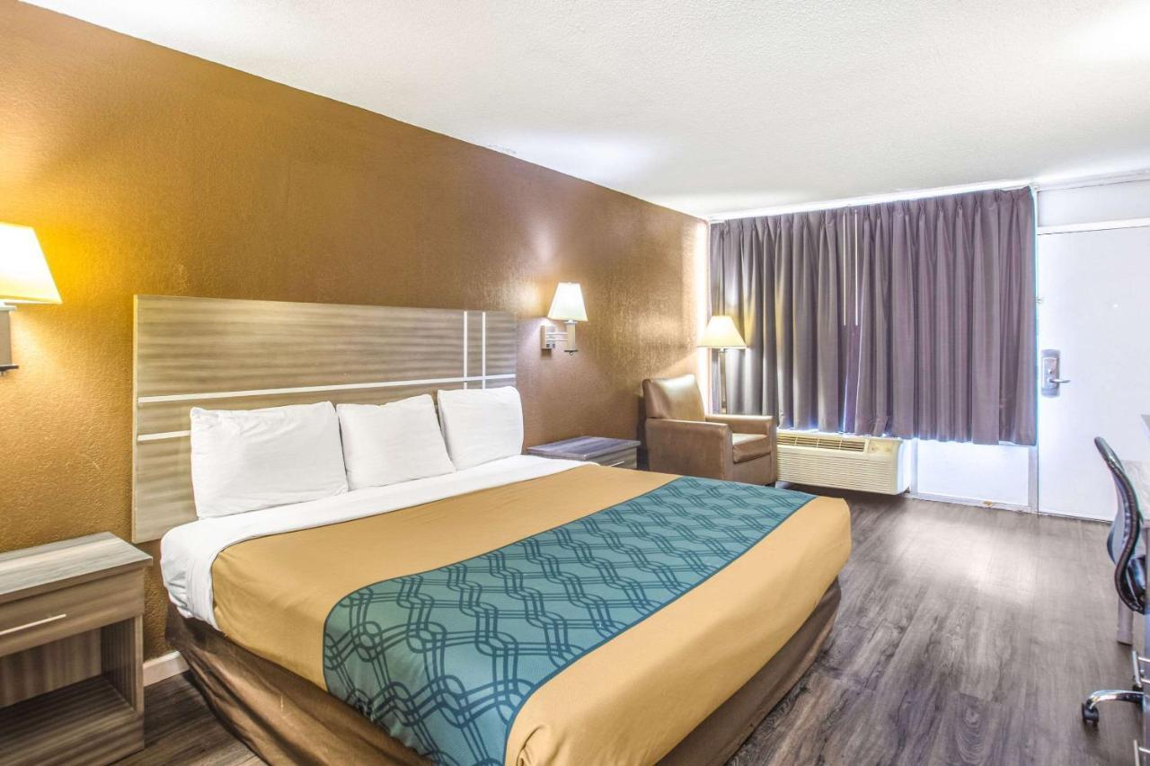Econo Lodge Choice Hotels I 95 Savannah Gateway 24 Hour Fitness Center On Site Guest Laundry On Site Perkins Restaurant Georgetown Eksteriør billede