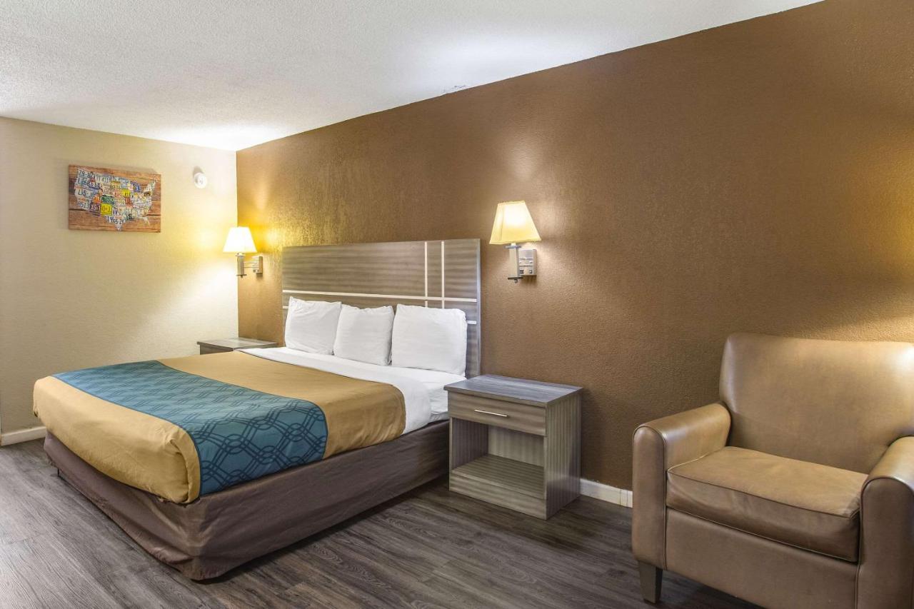 Econo Lodge Choice Hotels I 95 Savannah Gateway 24 Hour Fitness Center On Site Guest Laundry On Site Perkins Restaurant Georgetown Eksteriør billede