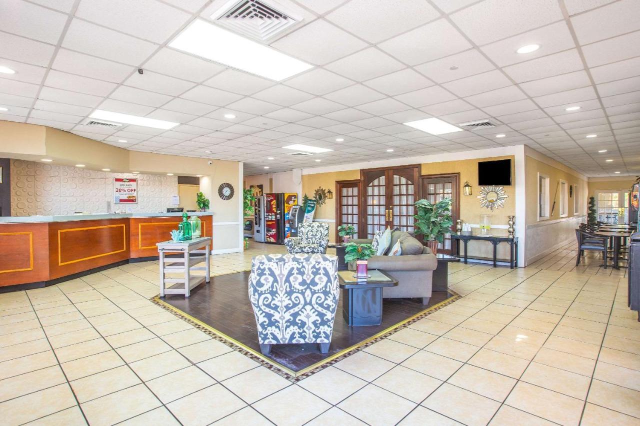 Econo Lodge Choice Hotels I 95 Savannah Gateway 24 Hour Fitness Center On Site Guest Laundry On Site Perkins Restaurant Georgetown Eksteriør billede