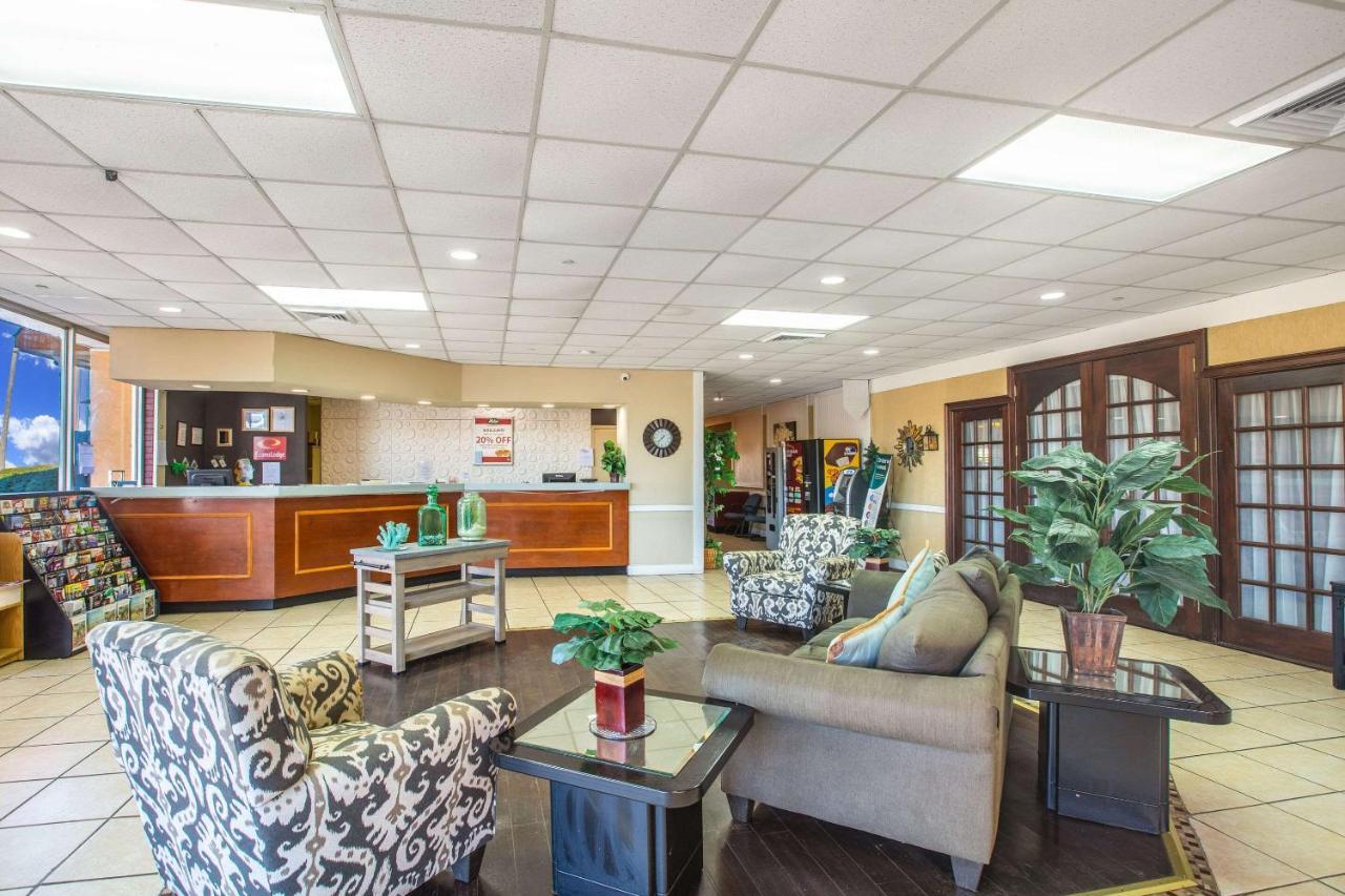 Econo Lodge Choice Hotels I 95 Savannah Gateway 24 Hour Fitness Center On Site Guest Laundry On Site Perkins Restaurant Georgetown Eksteriør billede